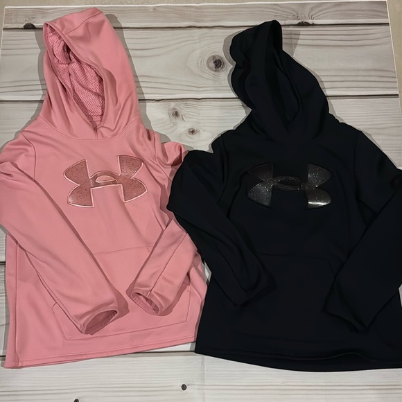 Girls under Armour hoodies sized M - Picture 1 of 5